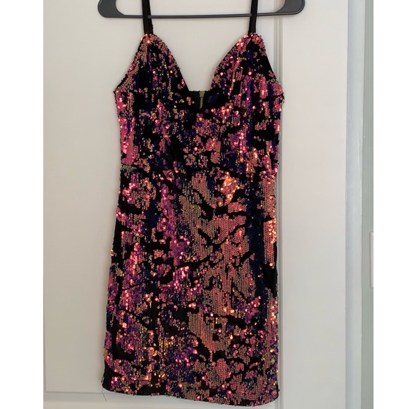 🔥Sequin dress 🔥 - Picture 2 of 4